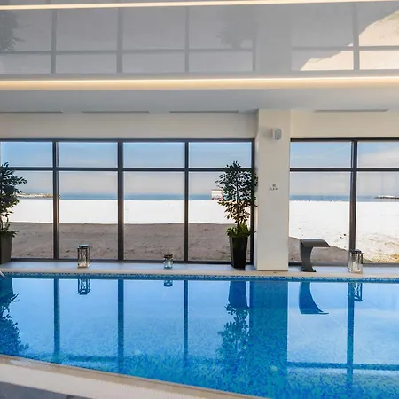 Mirage Hotel